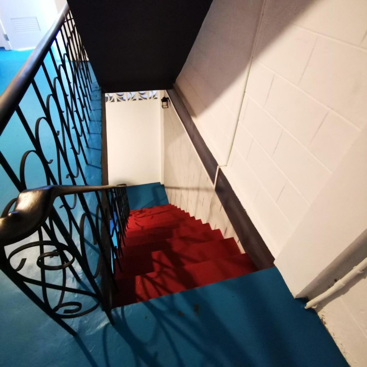 D​ Luck​ Hostel Kanchanaburi Exterior foto