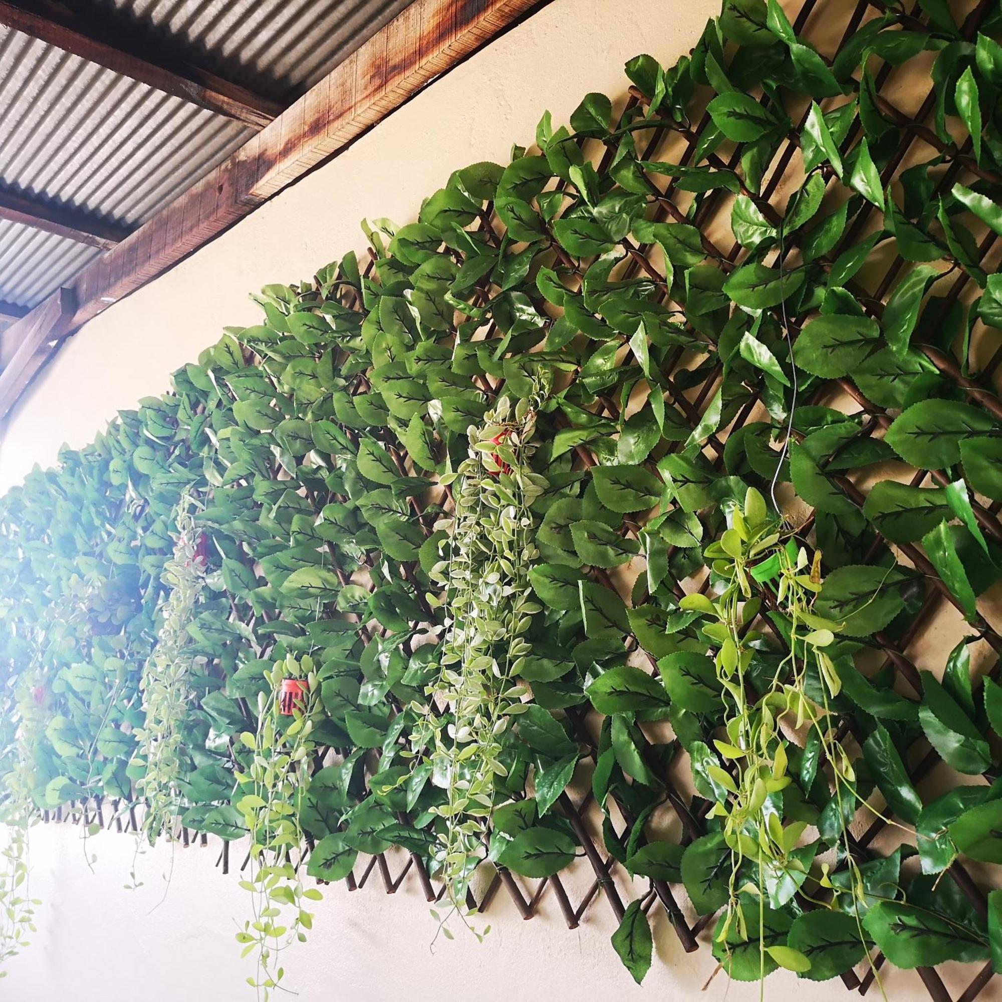 D​ Luck​ Hostel Kanchanaburi Exterior foto